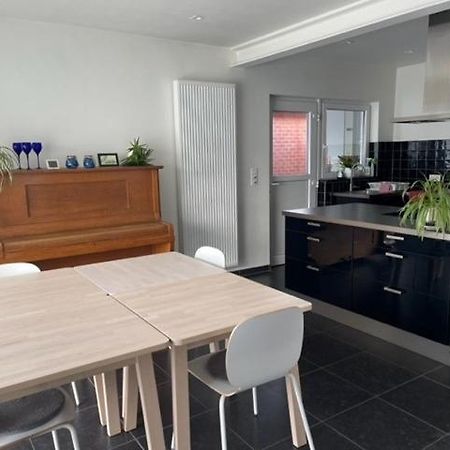 Fokus Praktijkhuis Hotel Dessel Buitenkant foto